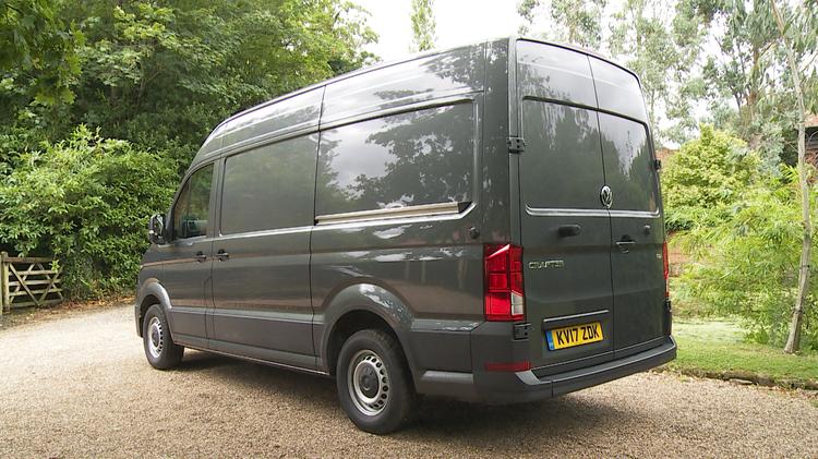 Volkswagen CRAFTER CR50 MAXI LWB DIESEL RWD 2.0 TDI 163PS HDE Commerce Bus Chassis cab Auto